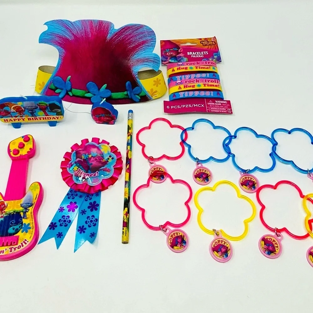Colorful Trolls Party Favor Set
